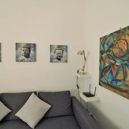 Lara's House Gallery Συρακούσες