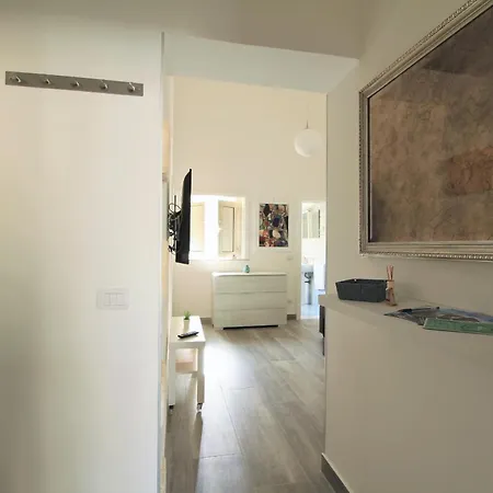 Lara's House Gallery Συρακούσες
