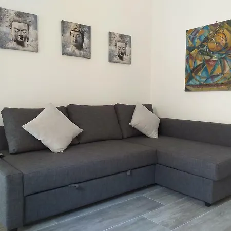 Lara's House Gallery * Συρακούσες